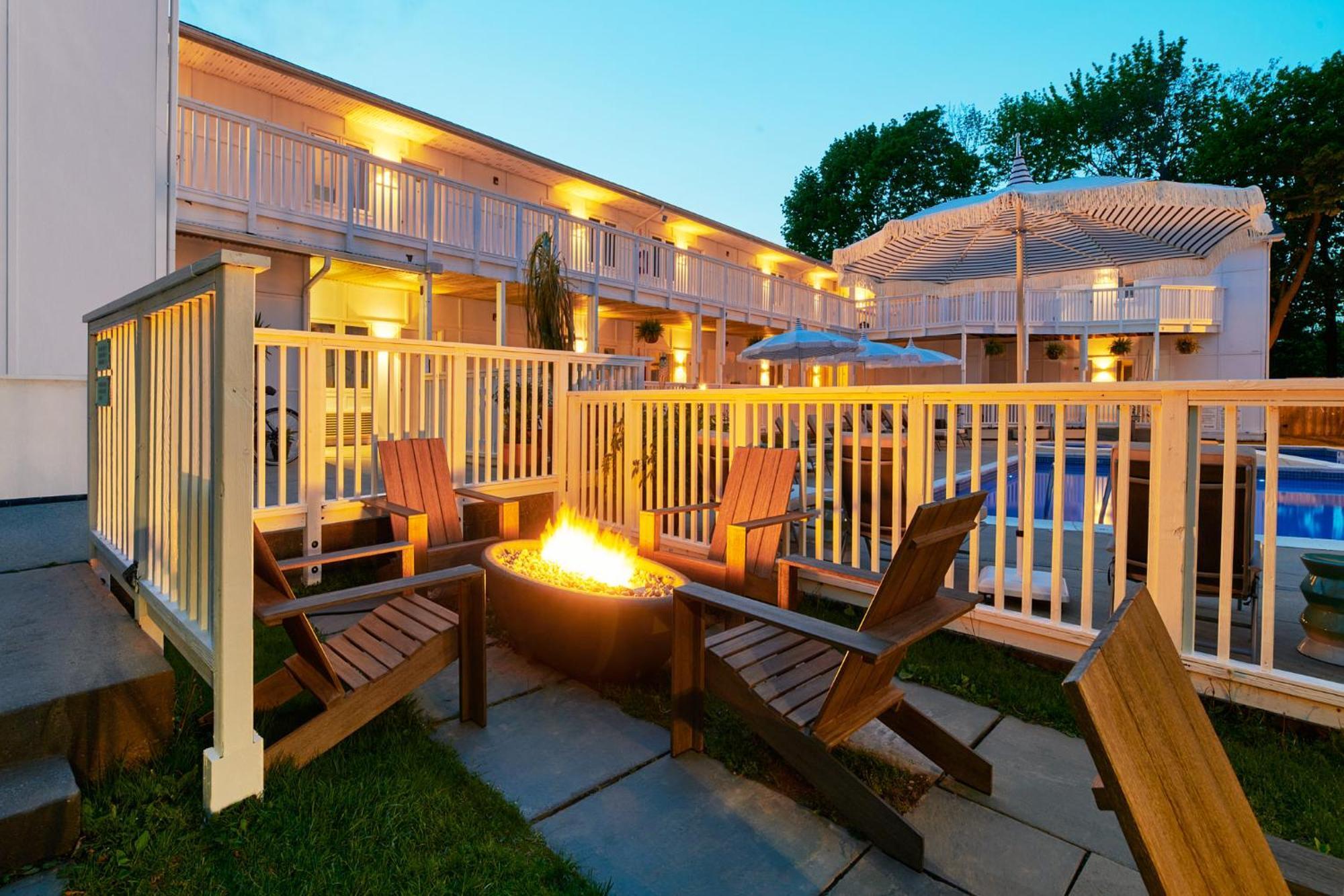 Greenporter Hotel Buitenkant foto